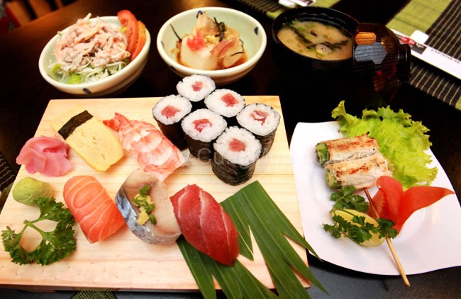 xklđ chế biến thực phẩm sushi nhật bản