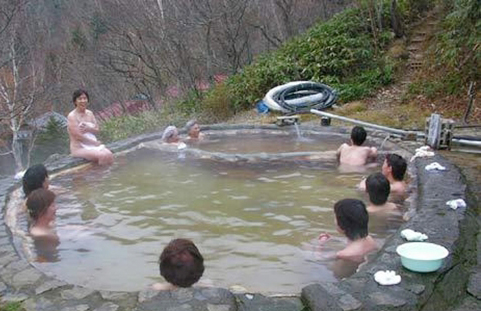 Văn hóa tắm chung đã có từ thời xa xưa Nhật Bản