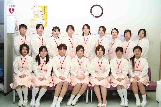 Y tá, hộ lý và điều dưỡng tại Nhật Bản làm những công việc gì?