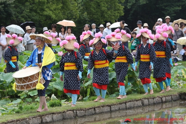 lễ hội hirosa diễn ra vào tháng mấy