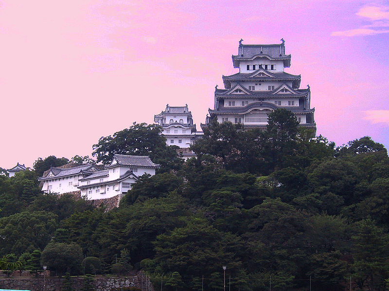 Khám phá lâu đài Himeji - dấu ấn lịch sử thiêng liêng của Nhật Bản