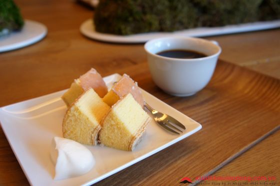 Bánh Baumkuchen - đặc trưng ẩm thực tỉnh Shiga Nhật Bản