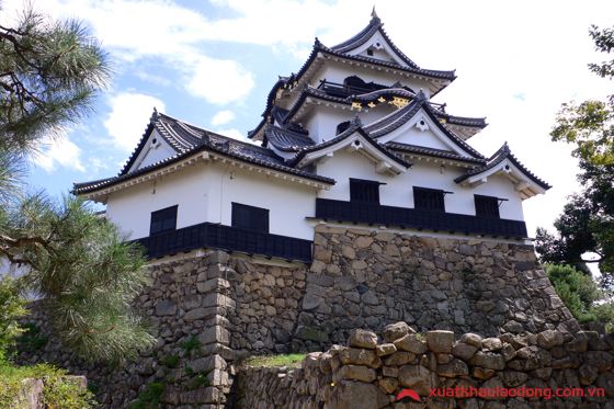 Lâu đài Hikone- một dấu ấn lịch sử còn sót lại tại Nhật Bản