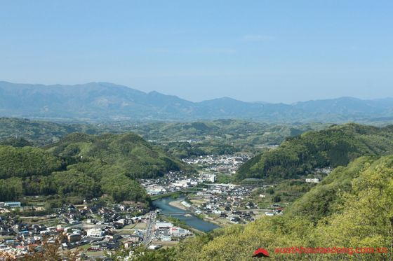 Shiga toàn cảnh từ núi Ibuki