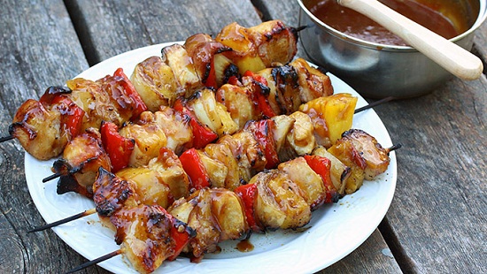 Sôi sùng sục trước món Yakitori – thịt gà vờn lửa của Nhật