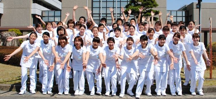 Công ty XKLĐ Nhật Bản có được tuyển điều dưỡng không?