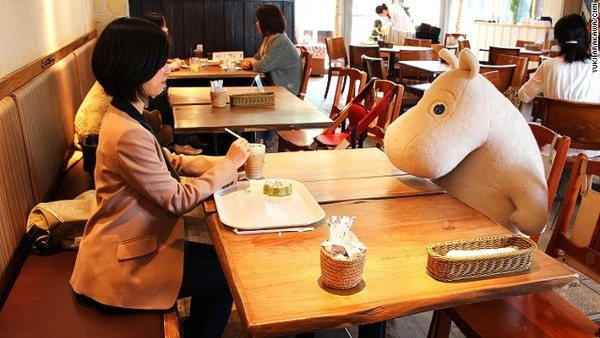 Quán cafe "chống cô đơn " (FA) ở Nhật Bản